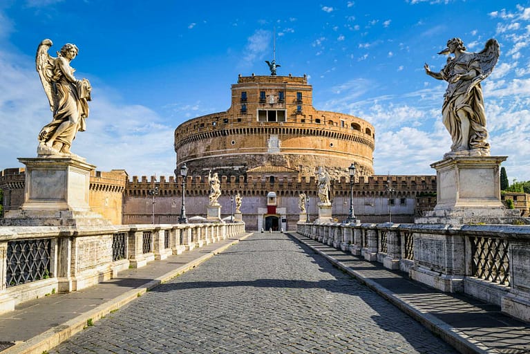 Investor Visa for Italy [2022] Citizenship by Investment in Italy? 1